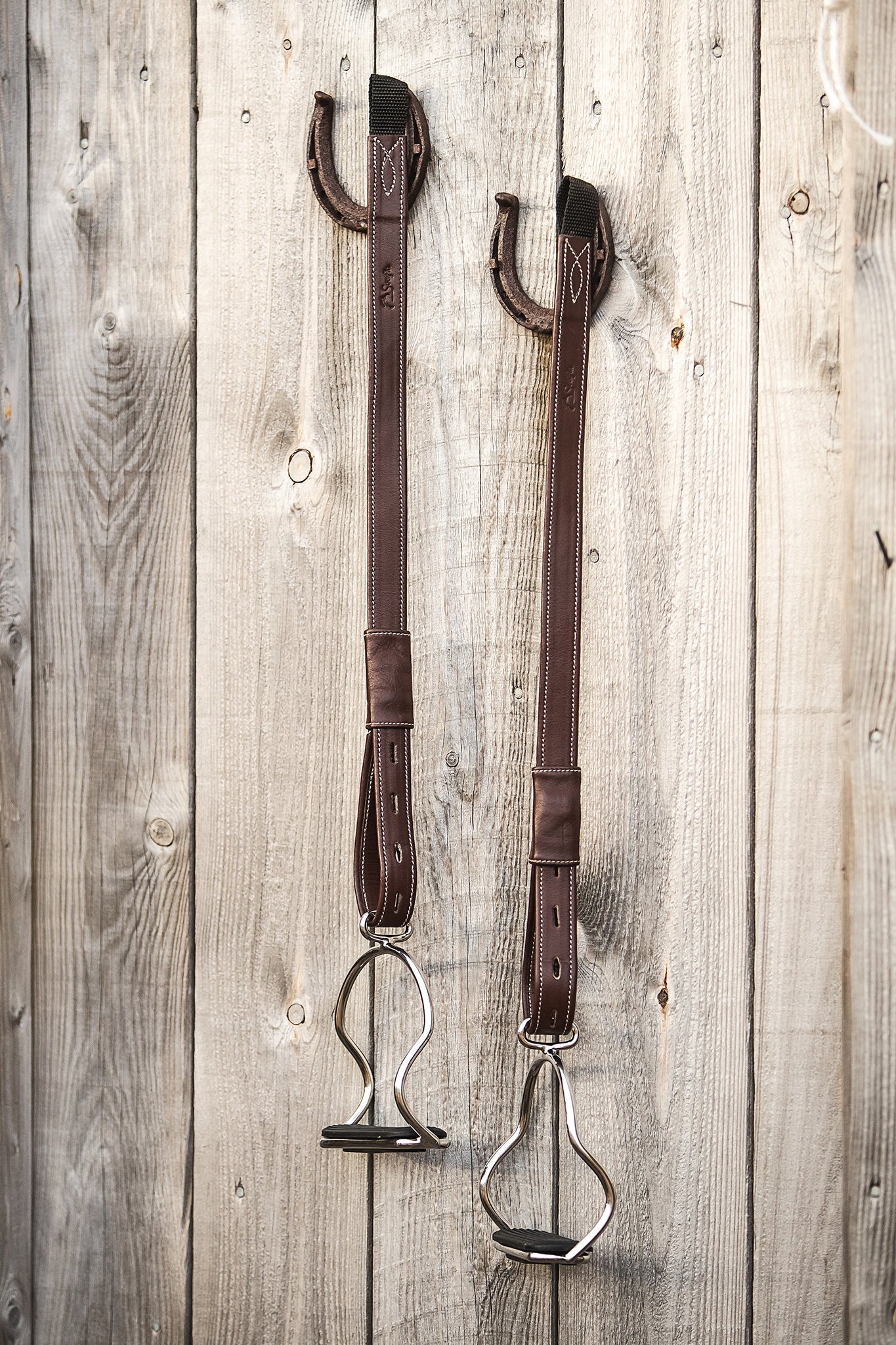 Stirrup Leathers Brown 80cm - Sveifla