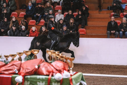 Women’s Riding Jacket - Sveifla